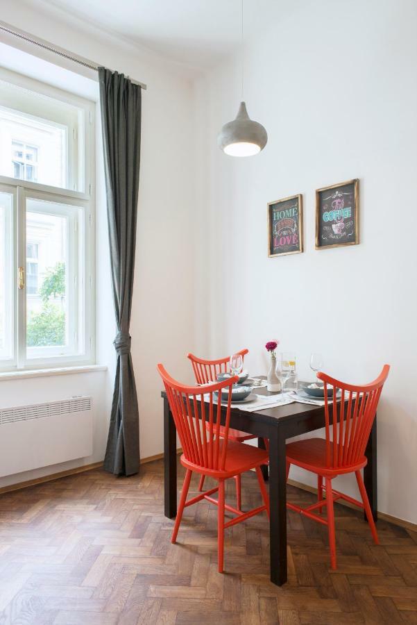 Kent Ridge Loft * Praga