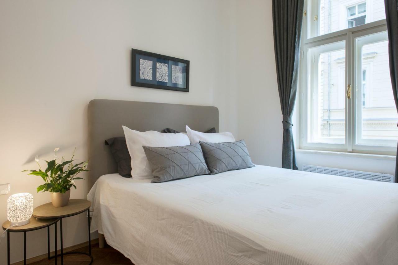 Kent Ridge Loft Apartmán Praha